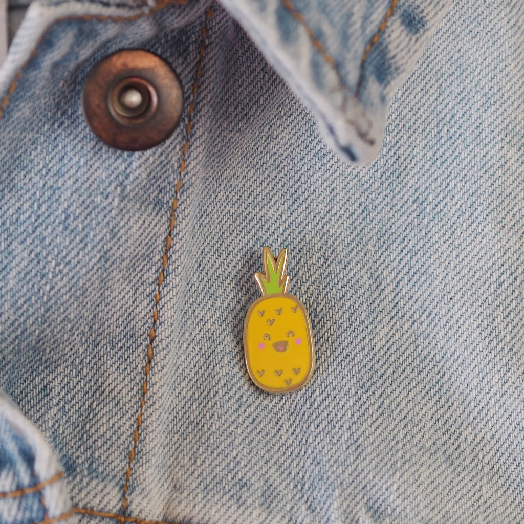 Pierre the Pineapple Pin - Nutmeg and Arlo