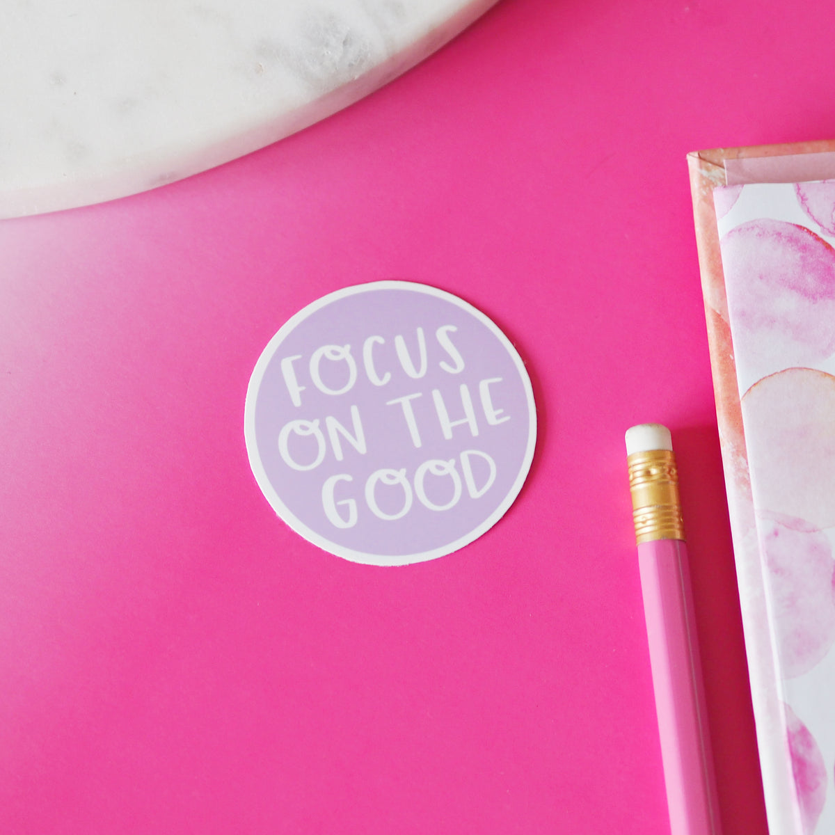 Focus On The Good Sticker – Nutmeg and Arlo